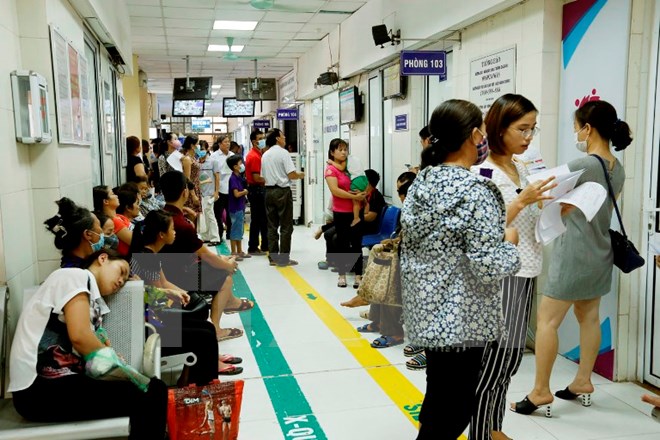 Bộ trưởng Y tế: Vì sao số người sốt xuất huyết ở Hà Nội vẫn tăng?