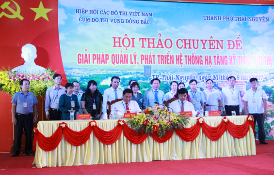 Chia sẻ nhiều giải pháp quản lý, phát triển hệ thống hạ tầng kỹ thuật đô thị