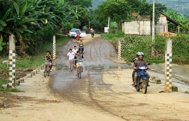 Đảm bảo an toàn cho người và phương tiện qua các ngầm, tràn 