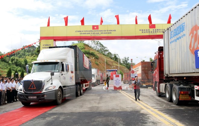Thông xe tuyến đường chuyên dụng vận tải hàng hóa Việt-Trung