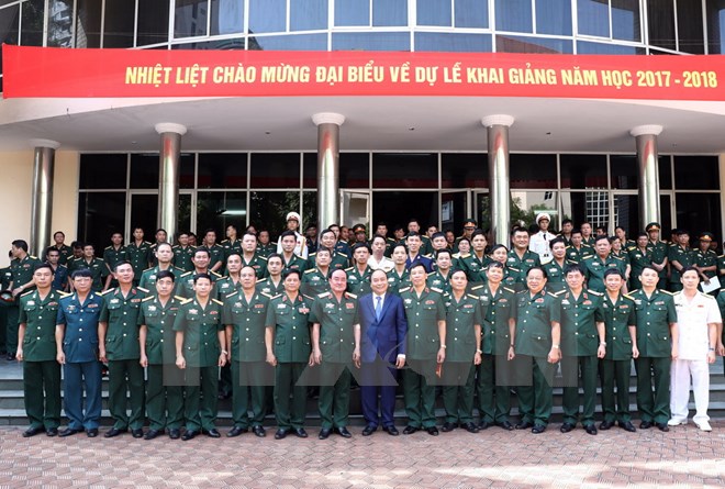 Thủ tướng dự lễ khai giảng năm học mới tại Học viện Quốc phòng
