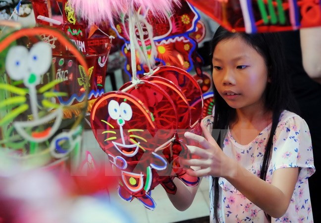 Thị trường trung thu năm 2017: Đồ chơi Việt lại “lên ngôi”