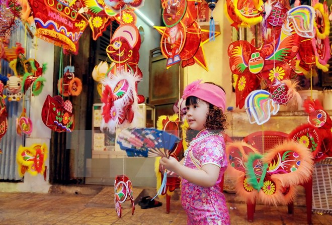 Chủ tịch Quốc hội Nguyễn Thị Kim Ngân dự chương trình Lễ hội Mặt Trăng