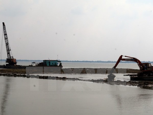 Lấn biển trái phép, Công ty Champarama bị phạt 105 triệu đồng