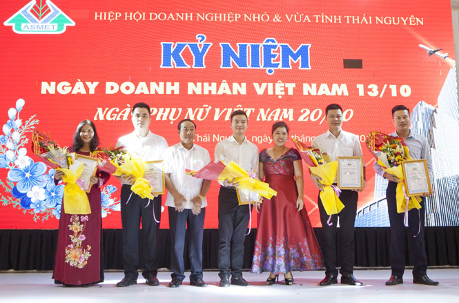 Gặp mặt nhân Ngày Doanh nhân Việt Nam 