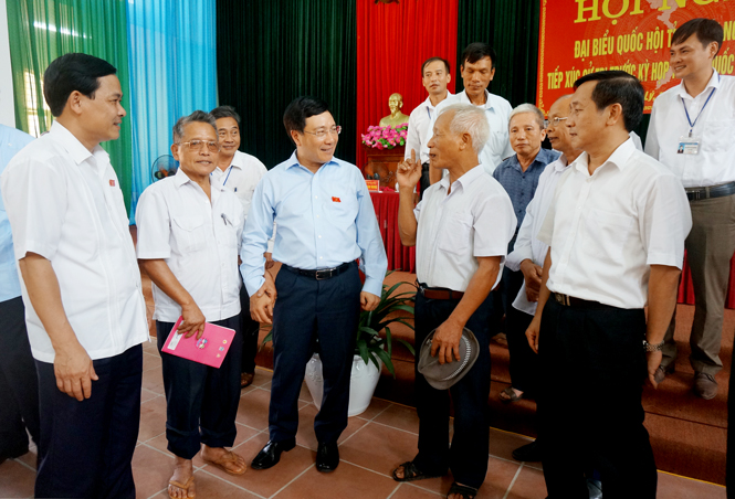 Đoàn đại biểu Quốc hội tỉnh tiếp xúc cử tri tại xã Bảo Lý 