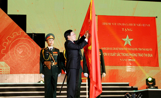 Thành phố Thái Nguyên long trọng kỷ niệm 55 năm Ngày thành lập và đón nhận Huân chương Lao động hạng Nhất 