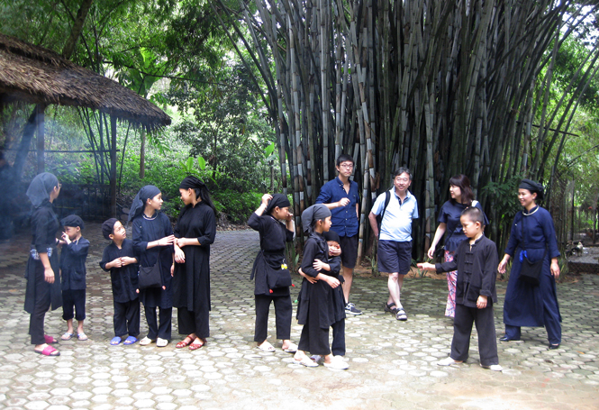 Ngày hội của lòng dân 
