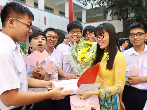 Phát động cuộc thi Những tấm gương tâm huyết sáng tạo học theo lời Bác