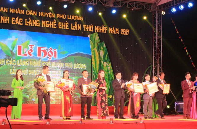Lễ hội Vinh danh các làng nghề chè huyện Phú Lương lần thứ nhất 