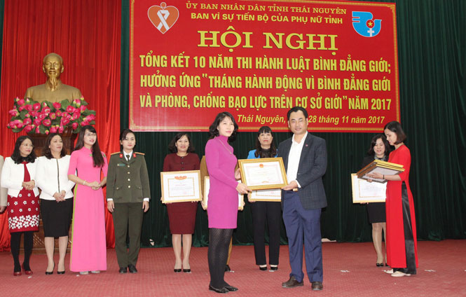 Phát động Tháng hành động vì bình đẳng giới 