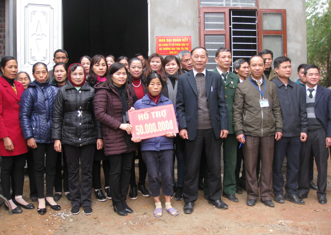 Ấm áp những ngôi nhà nghĩa tình 