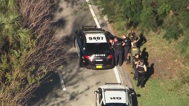 Vụ xả súng ở Florida: Tổng thống Mỹ chia buồn với gia đình nạn nhân