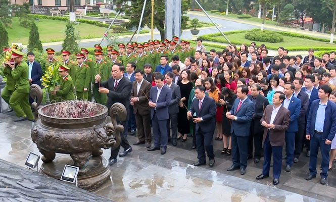 Thường trực Tỉnh ủy tổ chức gặp mặt đầu năm 