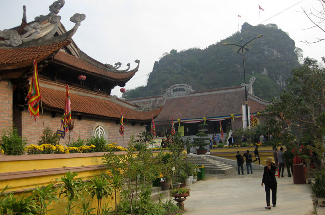 Tháng Giêng đi lễ chùa 