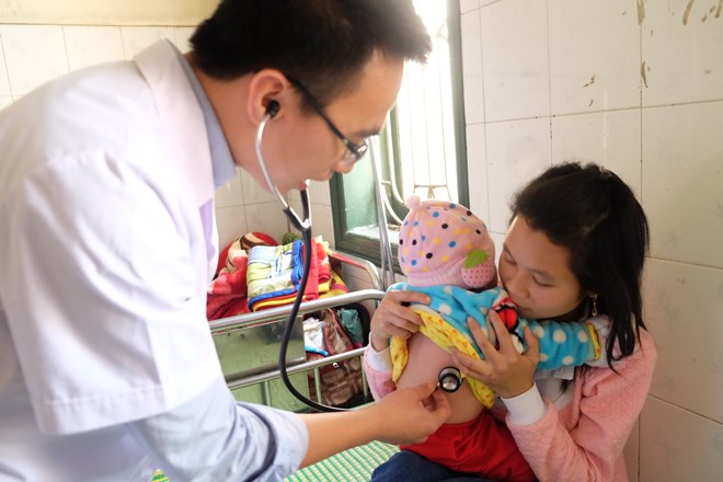 Câu chuyện xúc động về những bác sỹ trẻ thắp sáng lòng tin ngành y