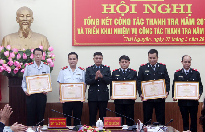 Cơ bản khắc phục sự chồng chéo trong hoạt động thanh, kiểm tra 