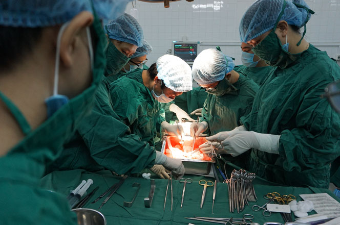 Bệnh viện Trung ương Thái Nguyên: Khắc ghi lời Bác dặn rèn đức, luyện y 