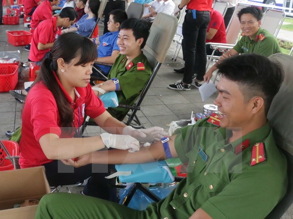 Vinh danh 100 điển hình hiến máu tình nguyện tiêu biểu toàn quốc