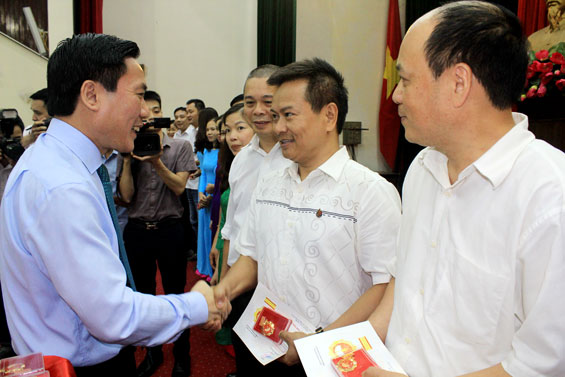 Gặp mặt nhân kỷ niệm Ngày thành lập Hội Nhà báo tỉnh
