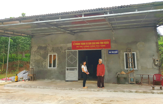 Ấm lòng người có công