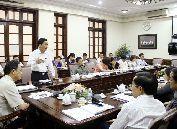 Tập trung vào các vấn đề cử tri đặc biệt quan tâm 