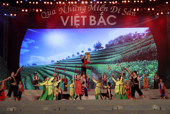 Bế mạc Chương trình du lịch Qua những miền di sản Việt Bắc lần thứ VI 