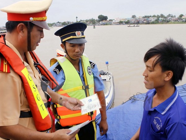 Bảo đảm an toàn giao thông dịp cuối năm và Tết Nguyên đán
