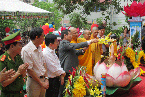 Tổ chức Đại lễ Phật đản 2014 