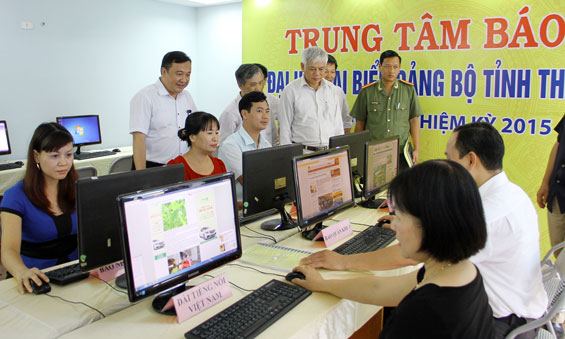 Họp báo về tuyên truyền Đại hội Đảng bộ tỉnh 