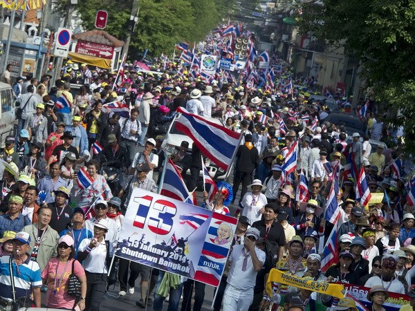 Các đại sứ quán lo ngại chiến dịch chiếm đóng Bangkok