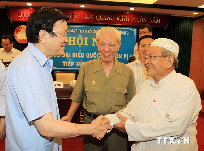 Chủ tịch nước tiếp xúc cử tri quận 1 và quận 3 của TP Hồ Chí Minh
