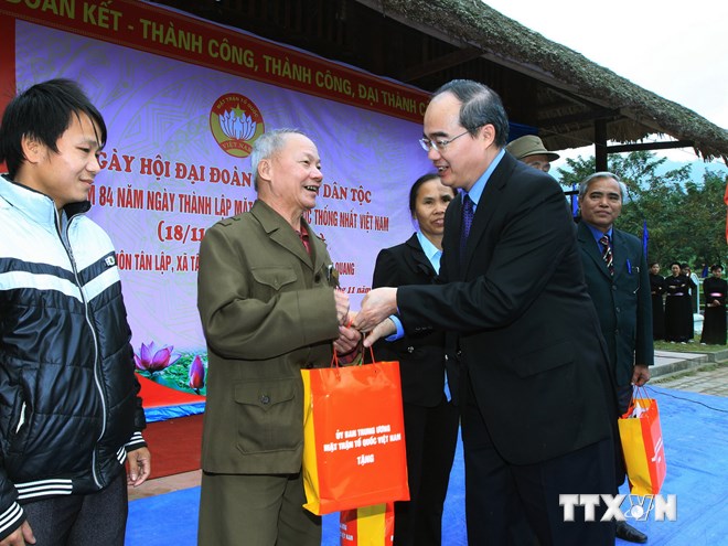 Chủ tịch MTTQ Việt Nam dự Ngày hội đại đoàn kết tại Tân Trào