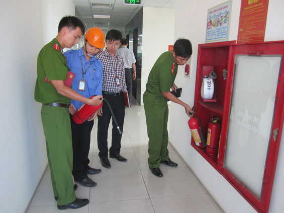 Phòng, chống cháy nổ: Vẫn còn bệnh hình thức 