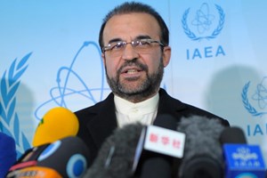 Đàm phán hạt nhân giữa Iran và IAEA hoãn đến tháng 2