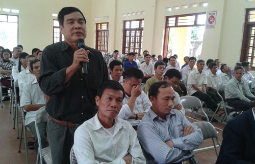 Đoàn đại biểu Quốc hội tỉnh tiếp xúc cử tri 