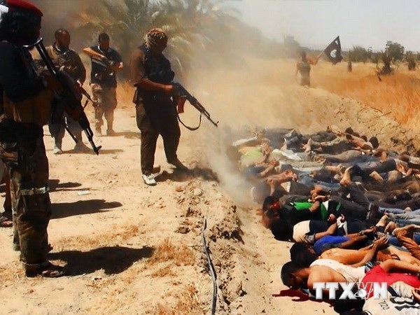 Đối mặt với kẻ thù chung ISIL: Một mũi tên trúng nhiều đích