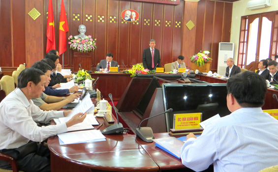 Đoàn công tác Tiểu ban Văn kiện Đại hội XII của Đảng làm việc với Ban Thường vụ Tỉnh ủy 