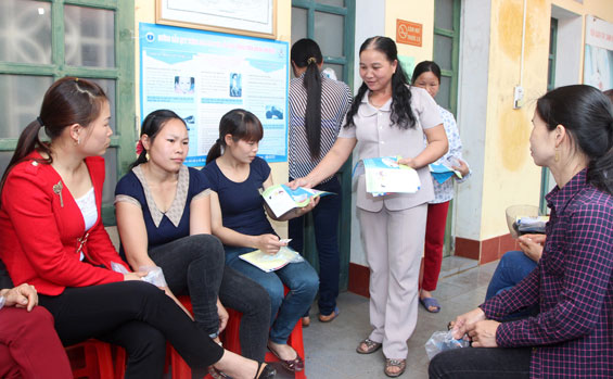 Nhân Ngày dân số Việt Nam (26-12): Duy trì mức sinh thấp hợp lý để phát triển bền vững 