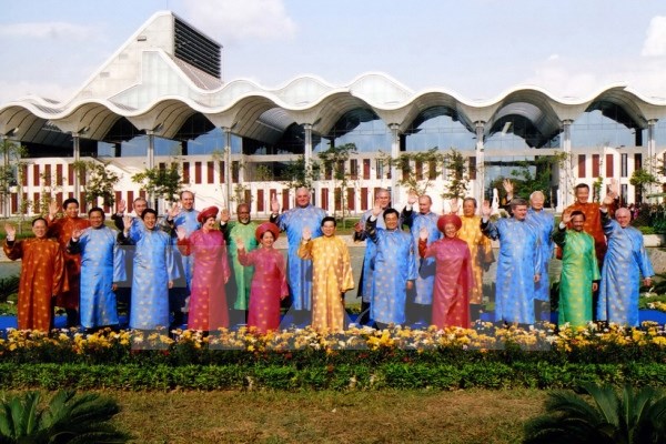 Đại hội Đại biểu toàn quốc VI: Đổi mới và giữ vững ổn định chính trị