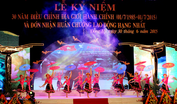 Đồng Hỷ đón nhận Huân chương Lao động hạng Nhất lần thứ hai 