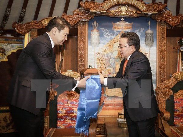 Dấu hiệu bất ổn xuất hiện trên chính trường Mông Cổ