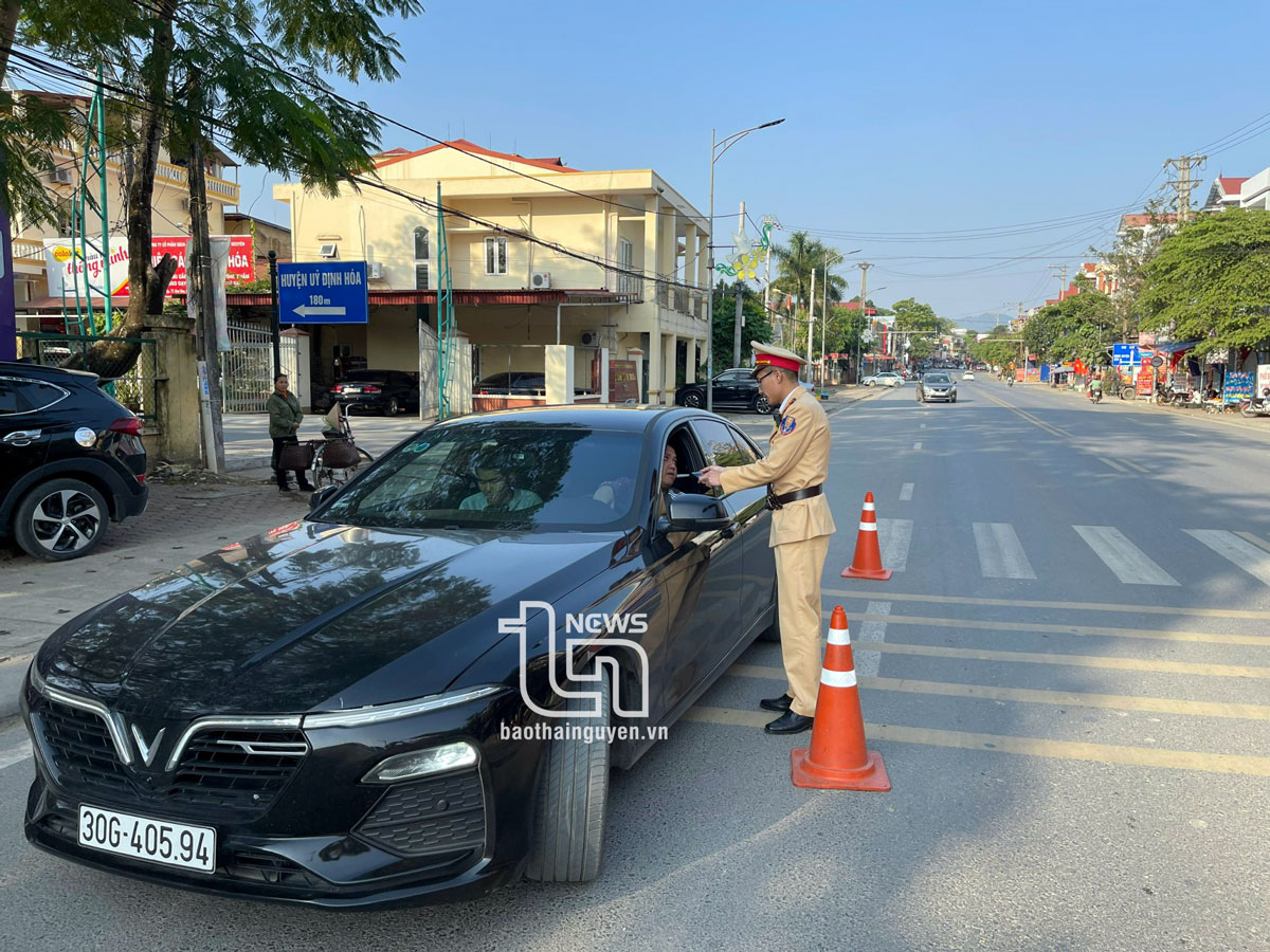 Định Hóa: Xử phạt 791 trường hợp vi phạm Luật Giao thông đường bộ
