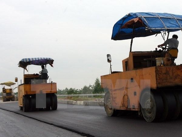 Phê bình hàng loạt nhà thầu dự án Quốc lộ 1 vì để chậm tiến độ