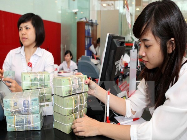Tăng lương tối thiểu vùng 2016: Bế tắc vì con số 