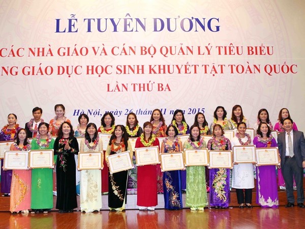 Vinh danh 194 nhà giáo xuất sắc trong giáo dục học sinh khuyết tật