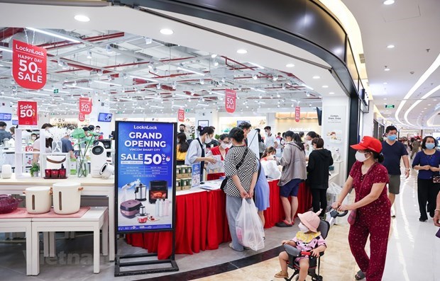 Doanh nghiệp ngành bán lẻ hưởng lợi từ tiêu dùng cuối năm