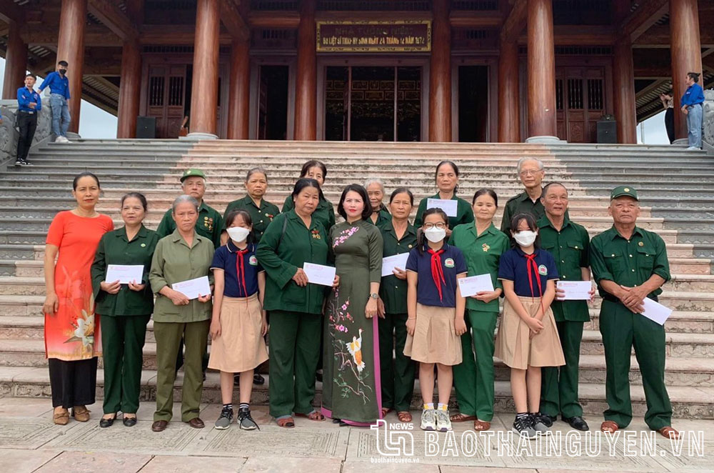 Nghĩa tình đồng đội thanh niên xung phong