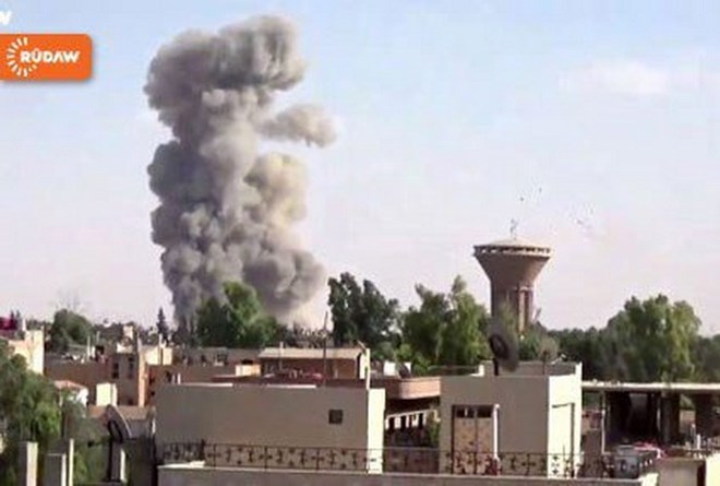 IS đánh bom nhà máy điện, quân chính phủ Syria thắng thế ở vùng biên
