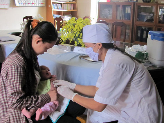 Cần hiểu đúng về vắc xin dịch vụ
